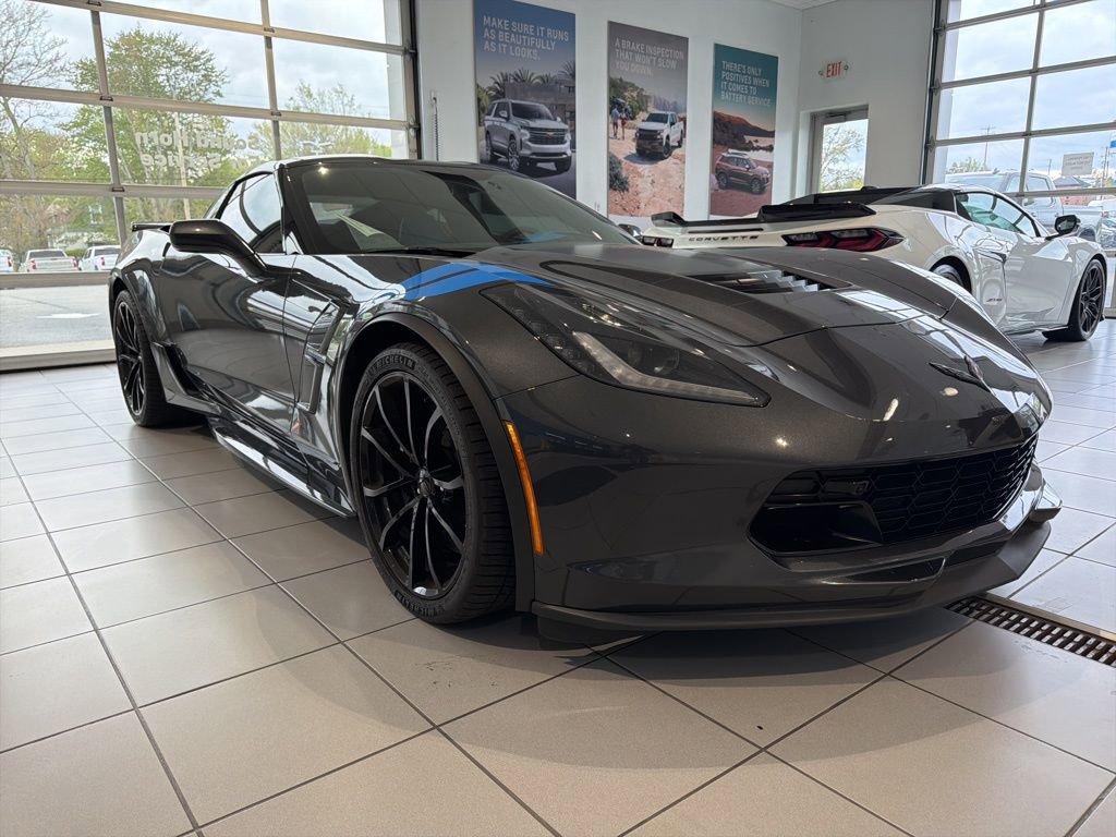 Used 2017 Chevrolet Corvette Grand Sport RWD image 2