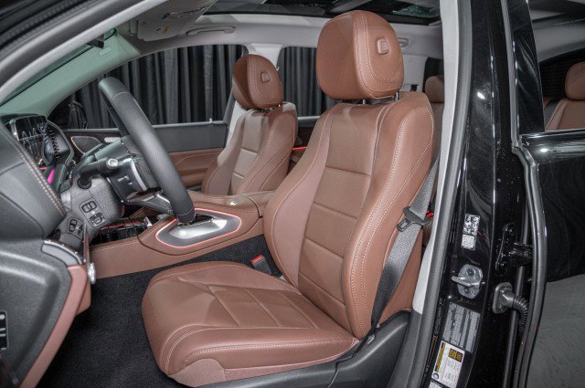 Certified 2026 Mercedes-Benz GLS 450 4MATIC image 10