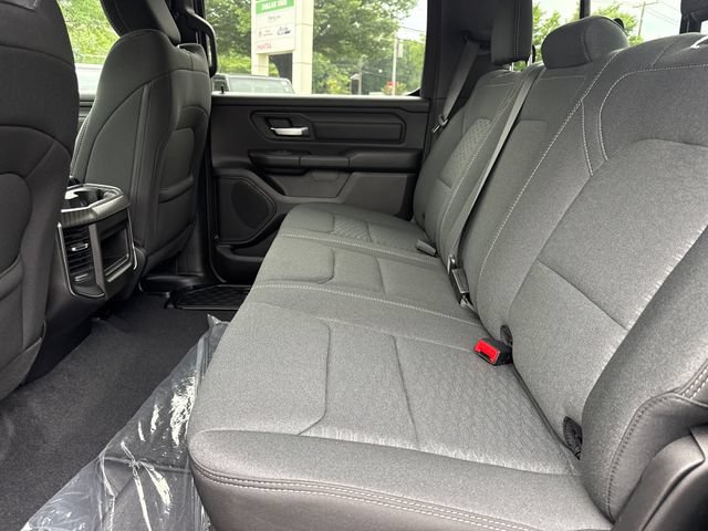 New 2026 RAM 1500 Express AWD/4WD image 7