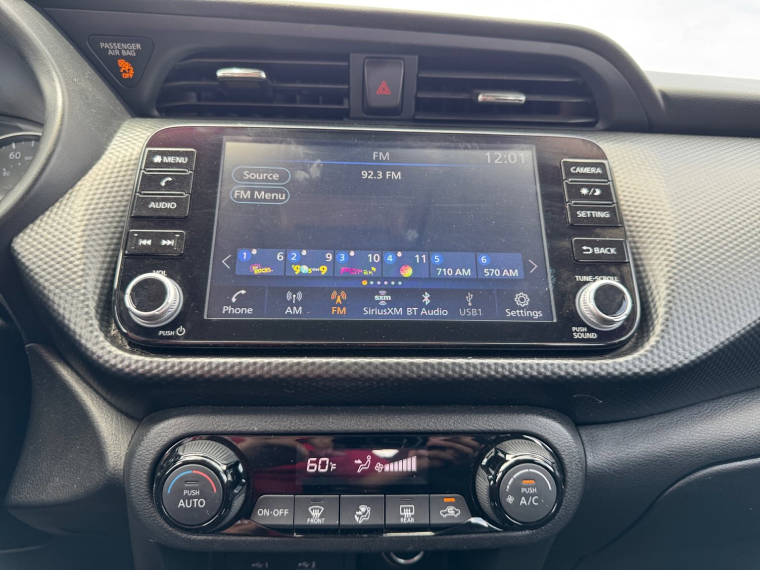 Used 2022 Nissan Kicks SV FWD image 21