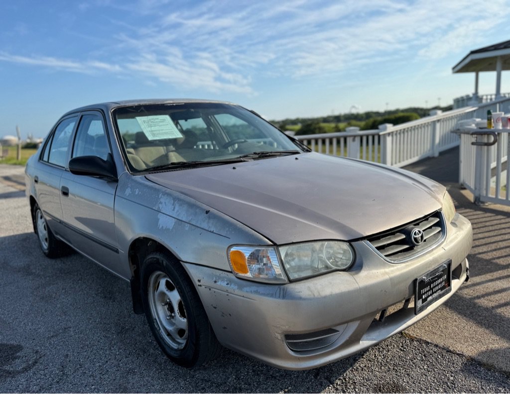 Used 2001 Toyota Corolla CE FWD image 3