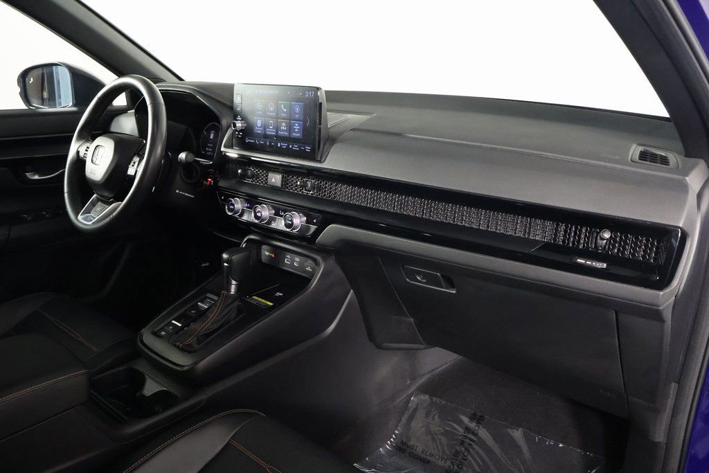 Used 2023 Honda CR-V Sport Touring image 9