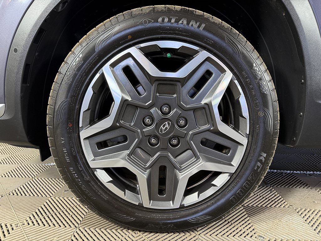 Used 2022 Hyundai Santa Fe Limited image 24
