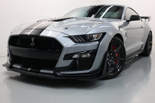 Used 2022 Ford Mustang Shelby GT500 w/ Carbon Fiber Track Pack RWD image 58