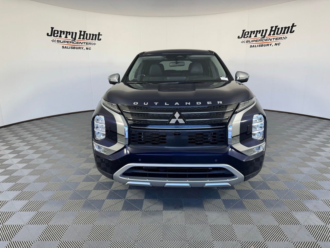 Used 2022 Mitsubishi Outlander SE image 6