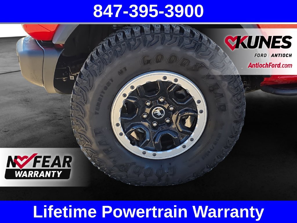 Used 2023 Ford Bronco Badlands w/ Sasquatch Package AWD/4WD image 12