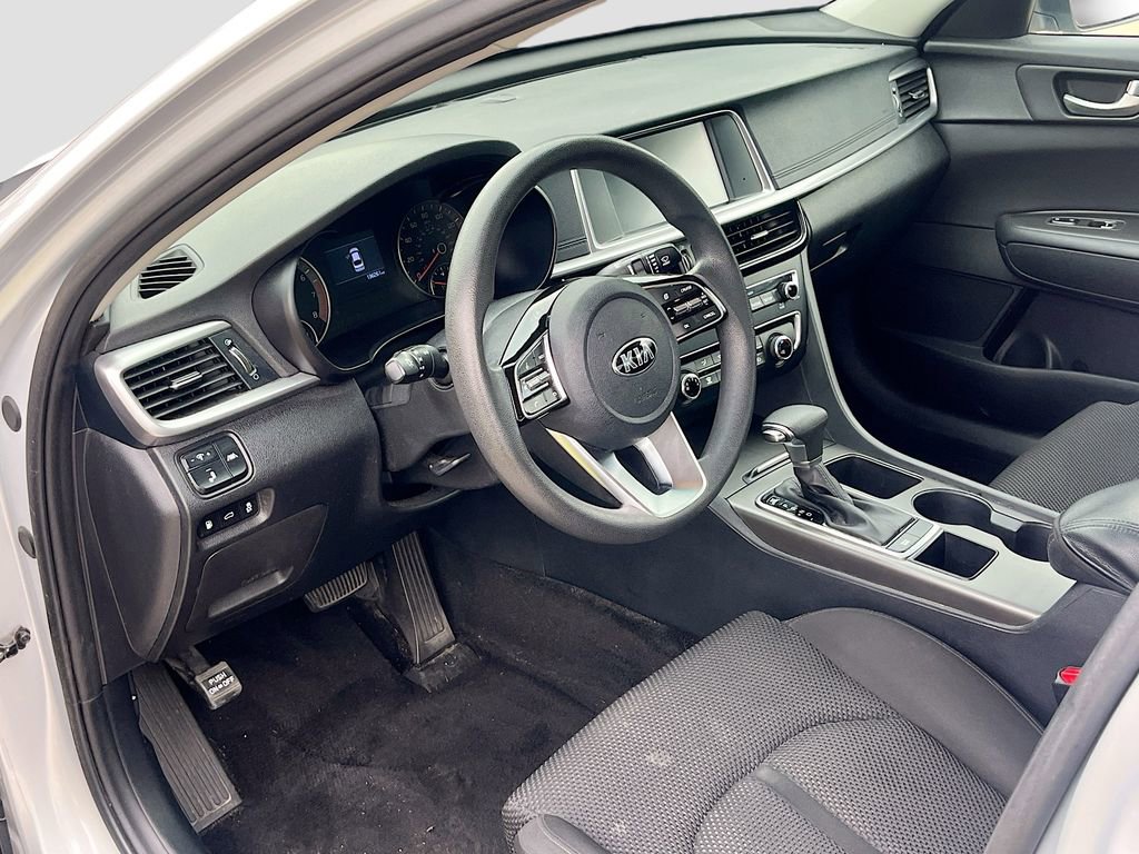 Used 2020 Kia Optima LX FWD image 9