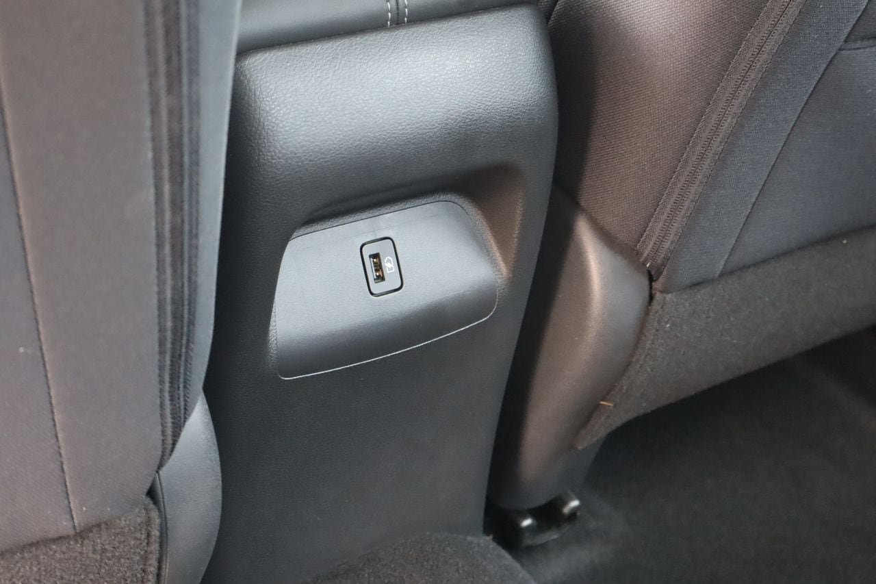 Used 2021 Nissan Sentra SV w/ Trunk Package FWD image 18