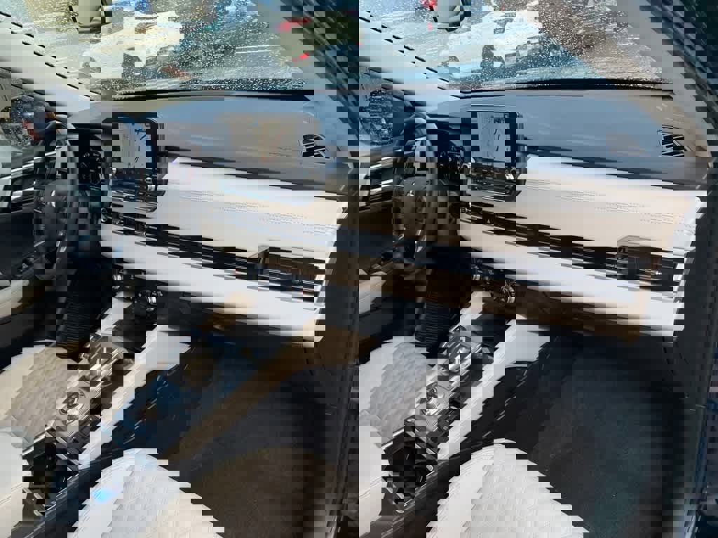 Used 2024 Mitsubishi Outlander SEL AWD/4WD image 19