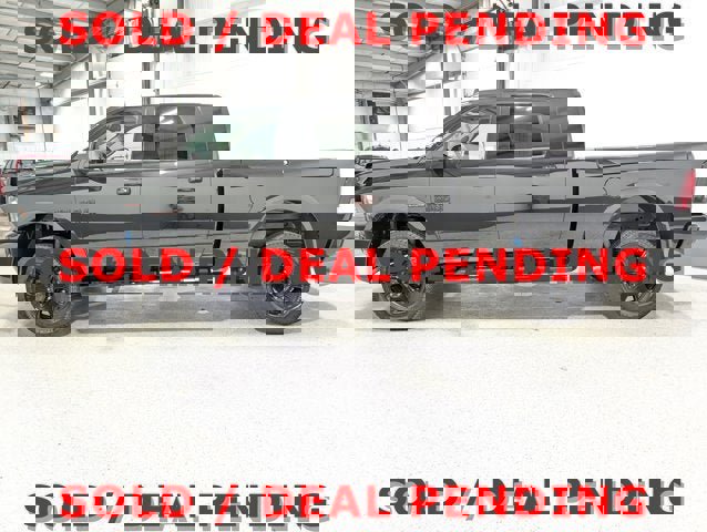 Used 2018 RAM 2500 Laramie w/ Sport Appearance Group AWD/4WD image 6