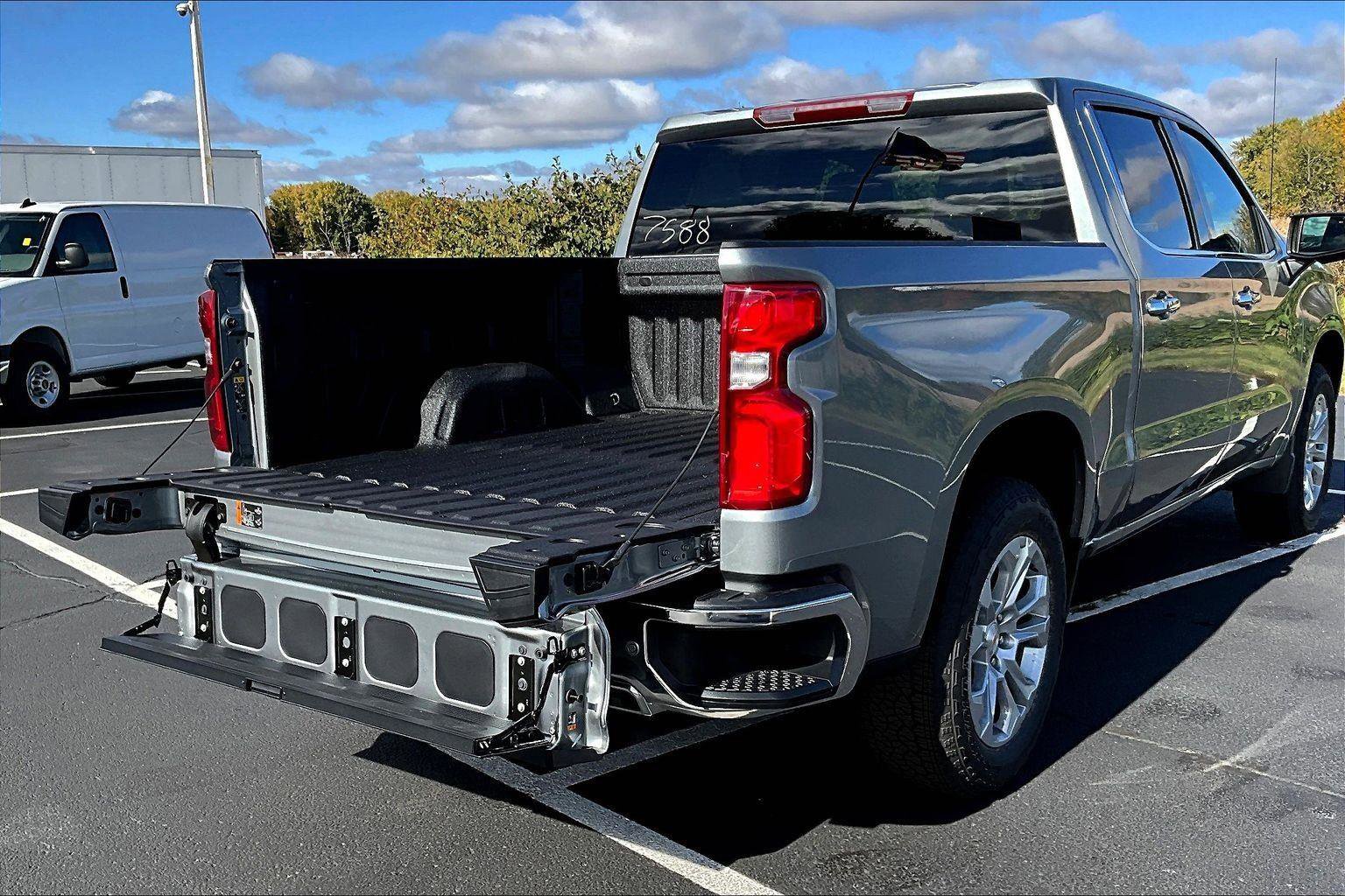 New 2026 Chevrolet Silverado 1500 LTZ image 16