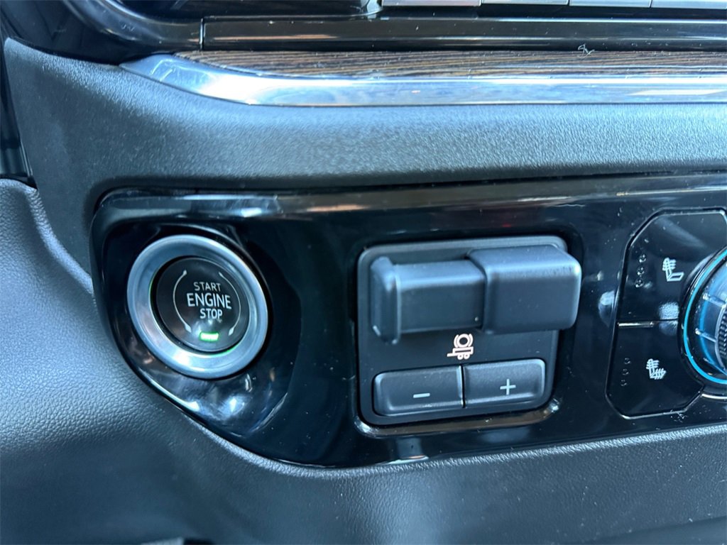 Used 2023 GMC Sierra 1500 Elevation w/ Preferred Package image 19