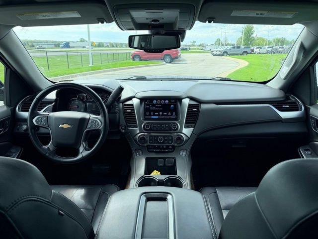 Used 2020 Chevrolet Tahoe LT w/ RST Edition AWD/4WD image 6