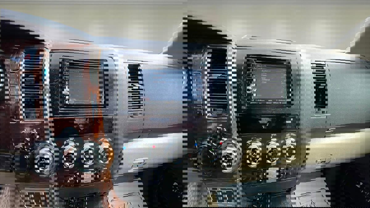 Used 2008 Toyota Sequoia Limited image 18