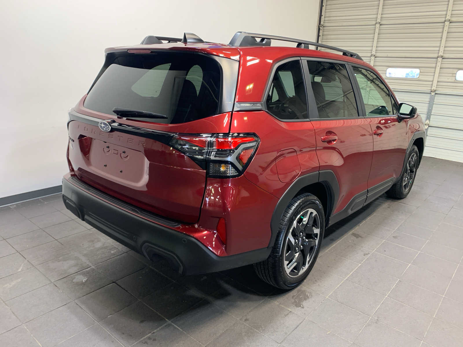 Used 2025 Subaru Forester Limited AWD/4WD image 3
