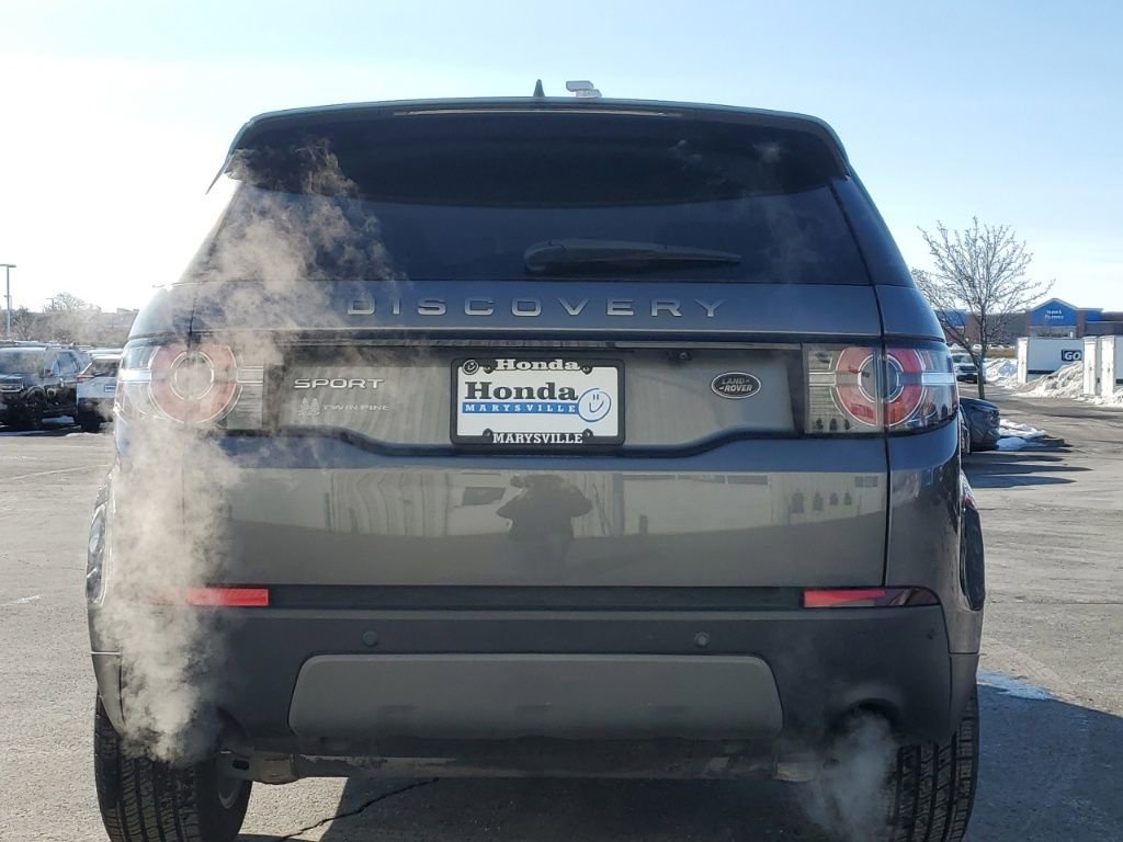 Used 2017 Land Rover Discovery Sport SE image 6