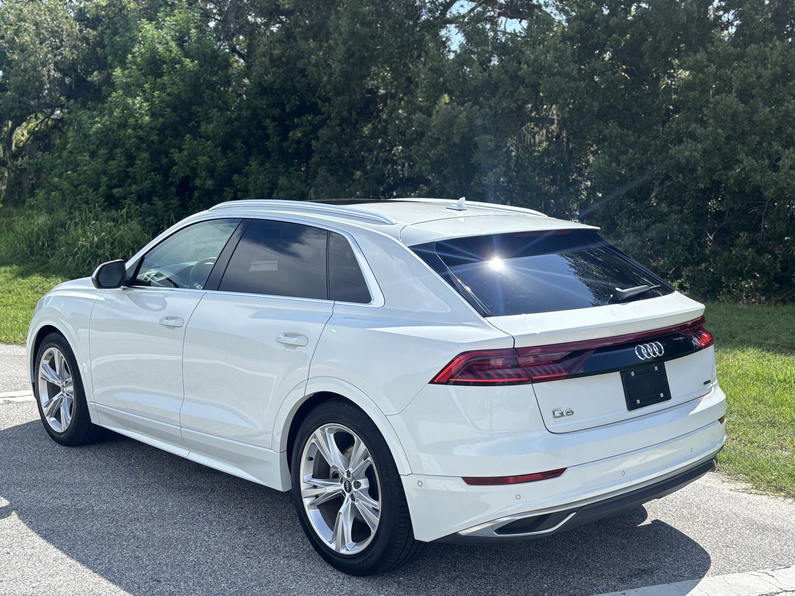 Used 2021 Audi Q8 Premium Plus w/ Premium Plus Package AWD/4WD image 18