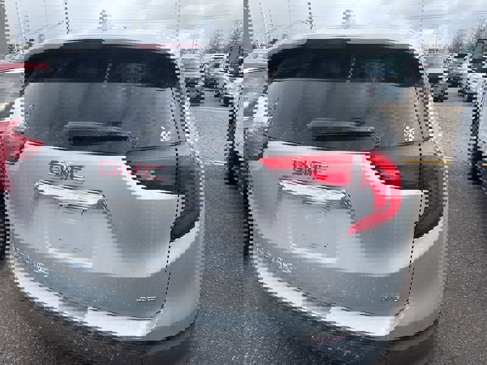 Used 2018 GMC Terrain SLE image 16