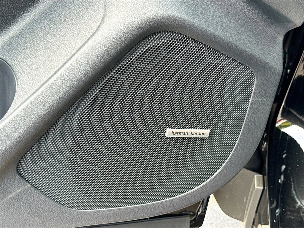 New 2025 Subaru Ascent Touring image 17