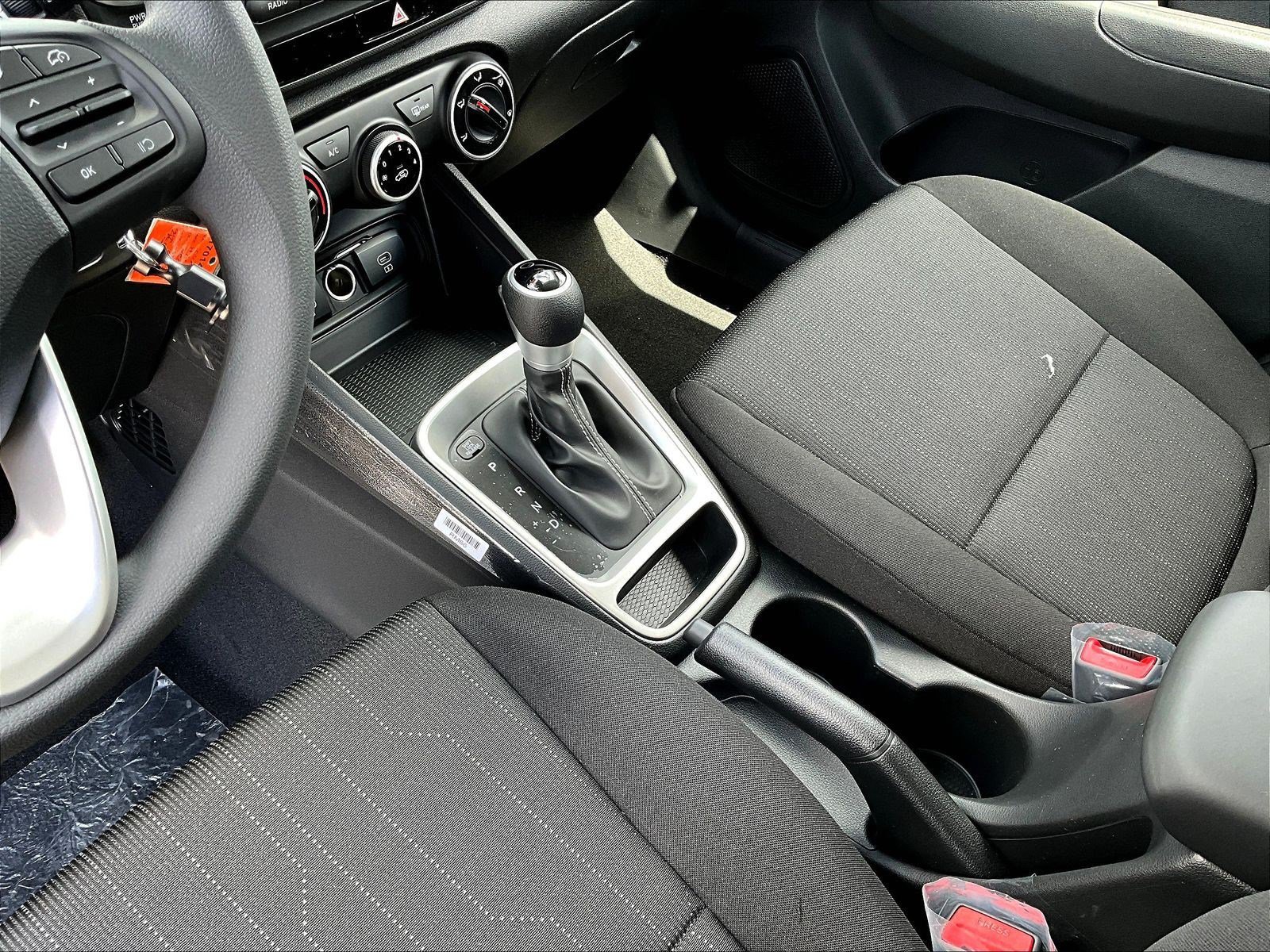 New 2026 Hyundai Venue SE FWD image 12