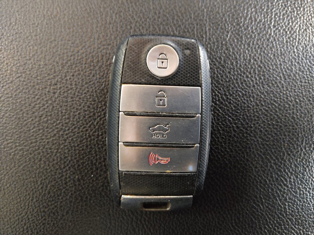 Used 2019 Kia Optima S w/ S Panoramic Sunroof Package FWD image 32