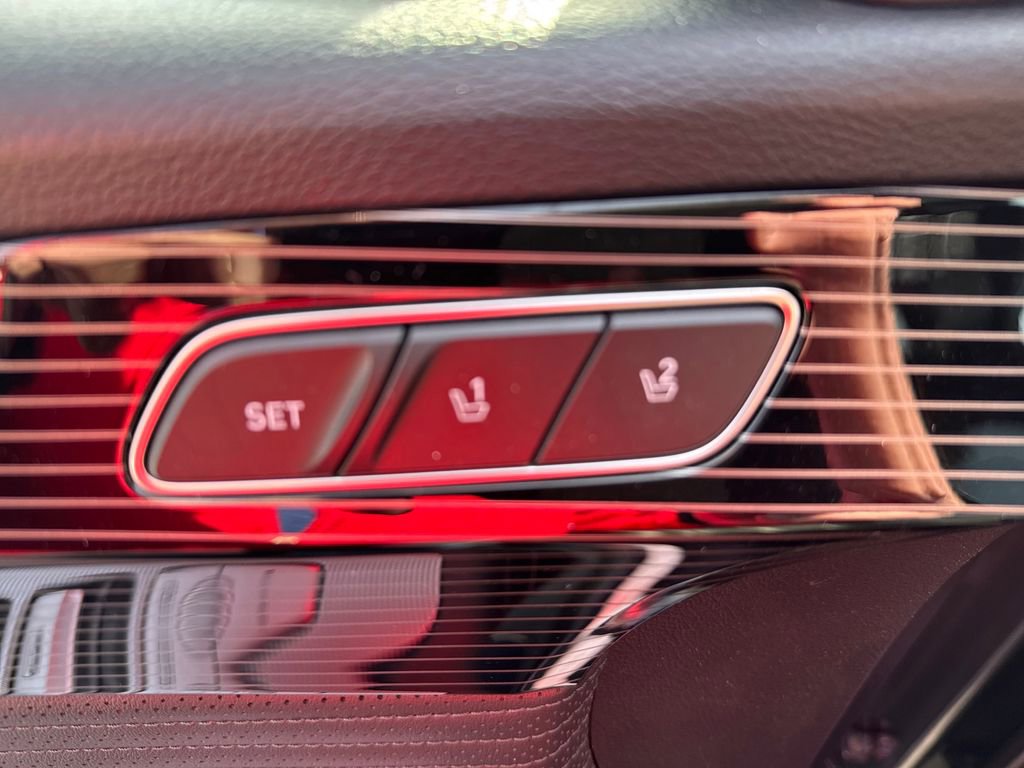 Used 2023 Hyundai Palisade Calligraphy image 14