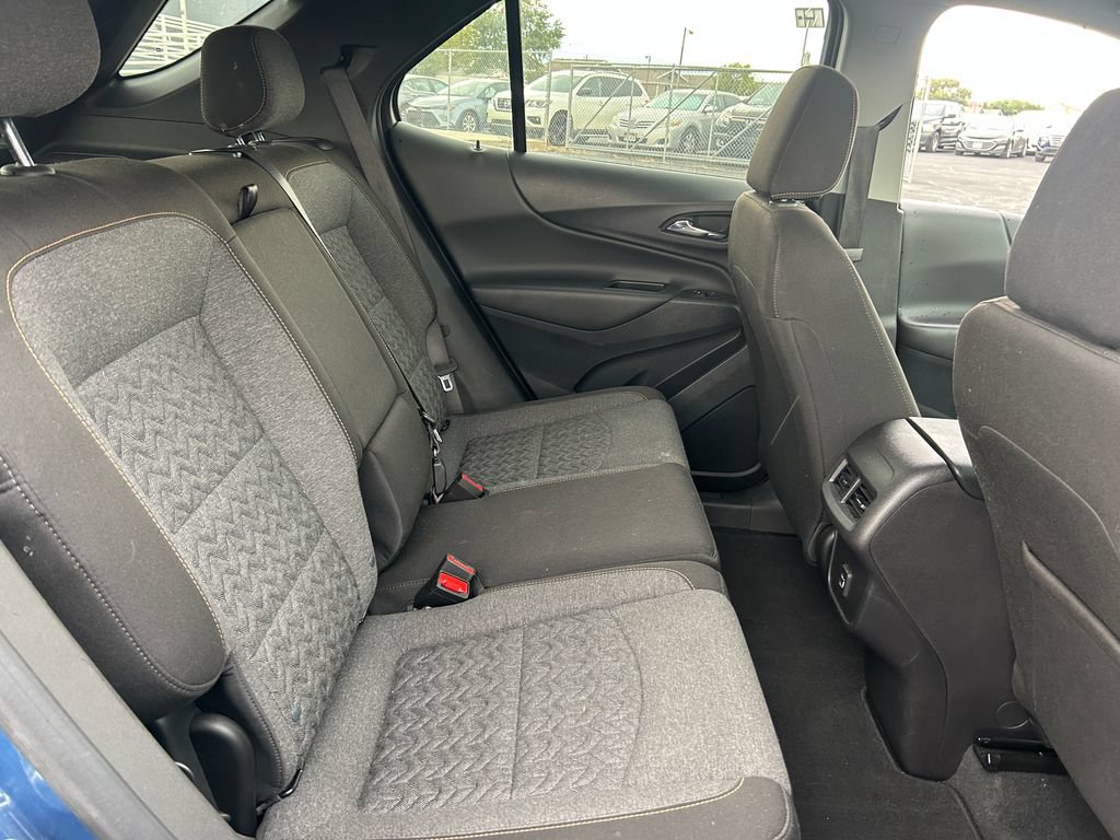 Used 2024 Chevrolet Equinox LT AWD/4WD image 32