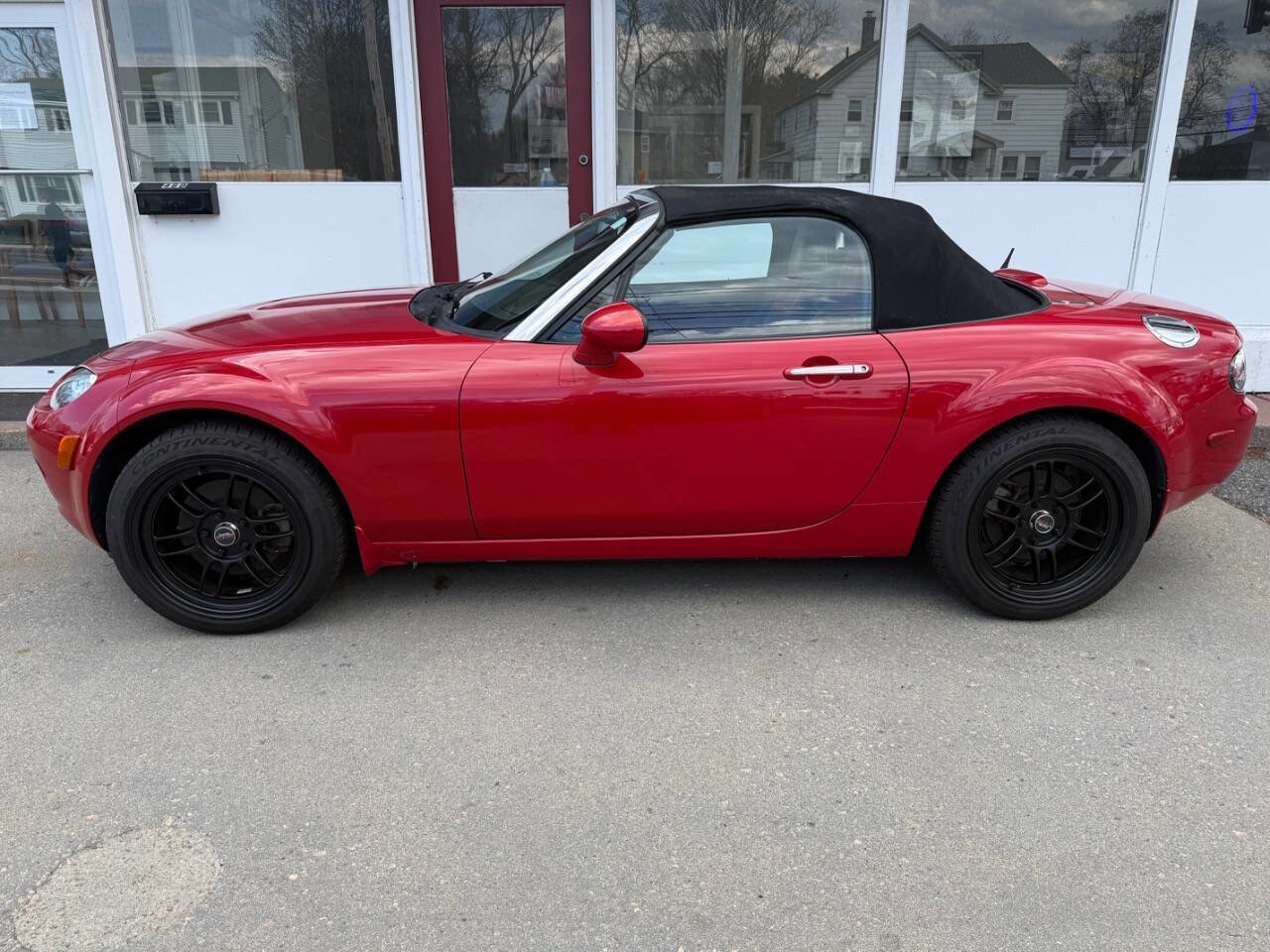 Used 2006 MAZDA MX-5 Miata 3rd Generation Limited image 1