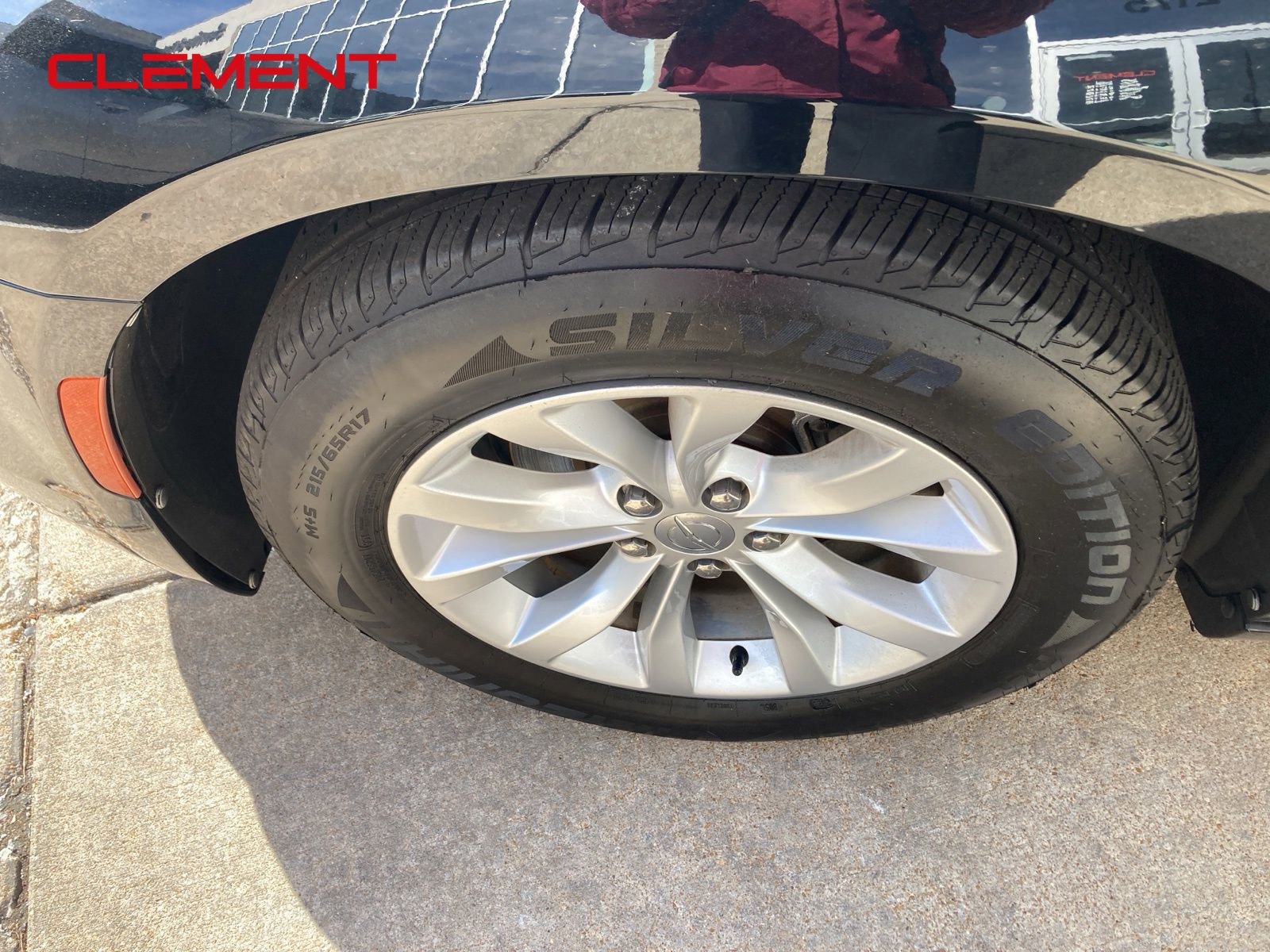 Used 2021 Chrysler 300 Touring image 7