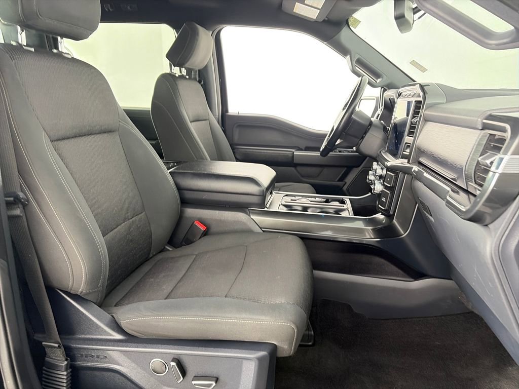 Certified 2021 Ford F150 XLT w/ Equipment Group 302A High image 32