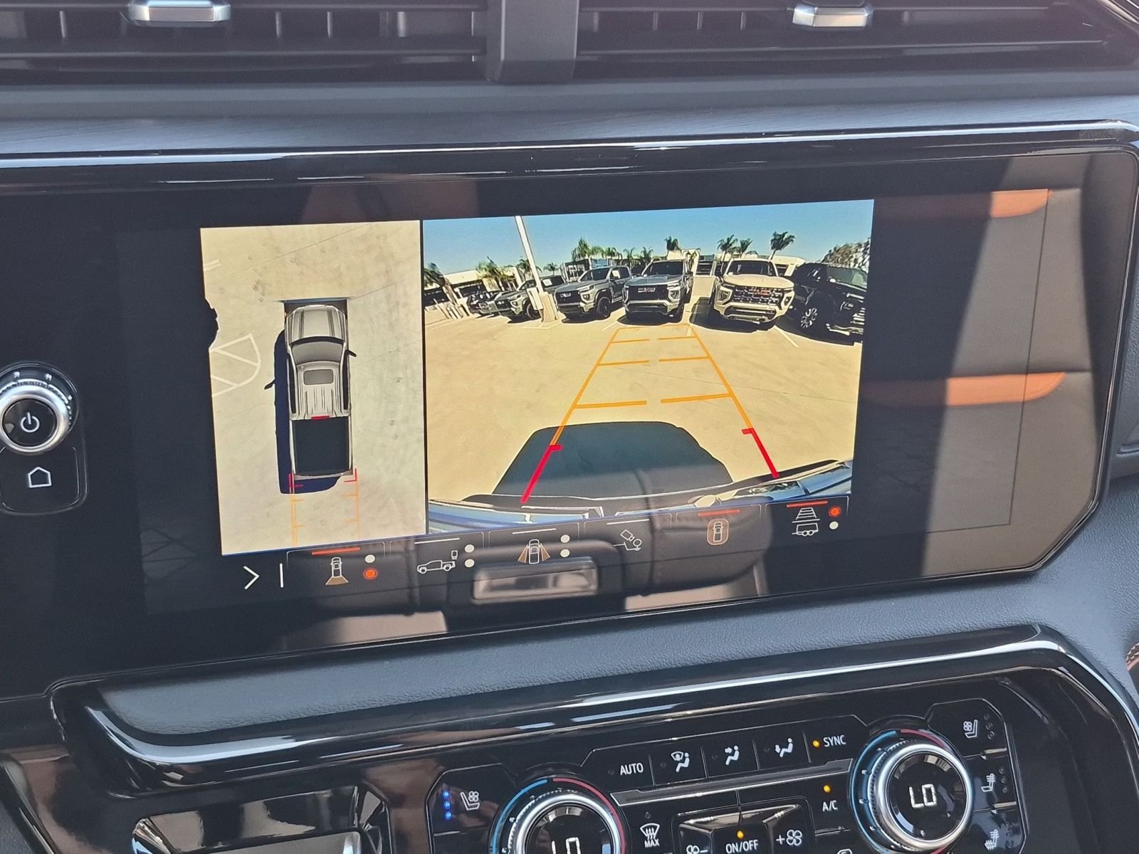 New 2026 GMC Sierra 1500 AT4 w/ Technology Package AWD/4WD image 14