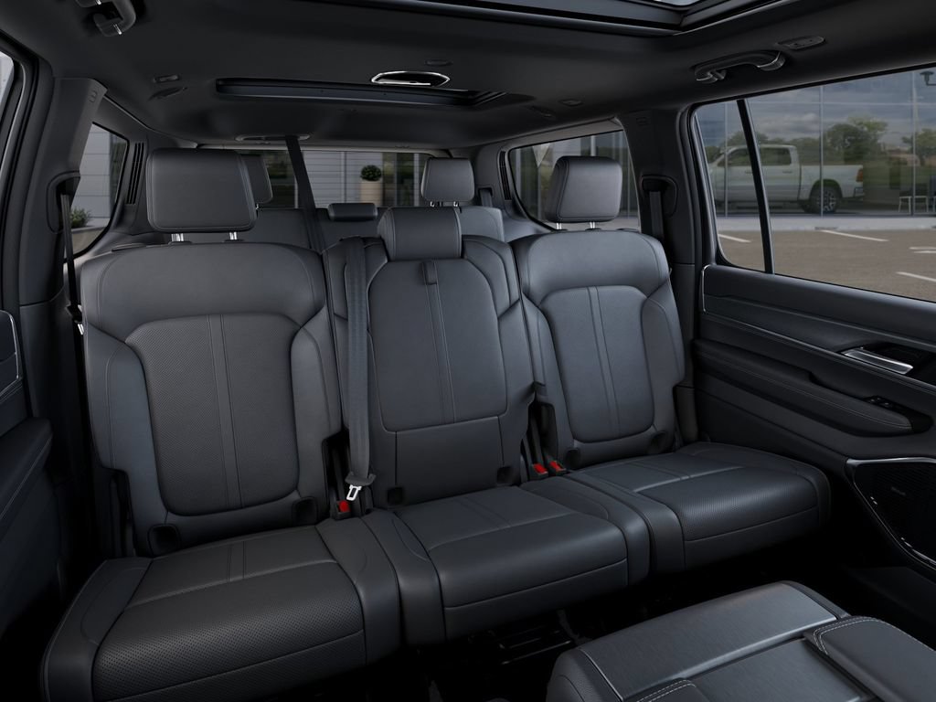 New 2026 Jeep Grand Wagoneer Limited w/ Premium Group II AWD/4WD image 16