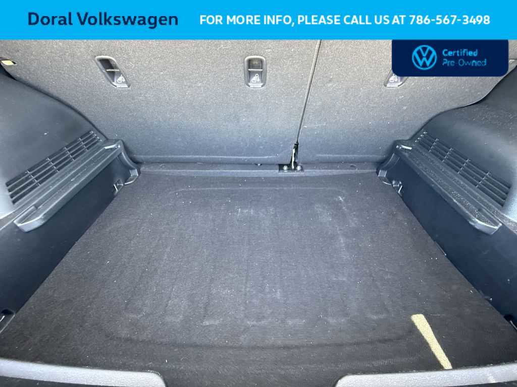 Used 2025 Kia Soul LX FWD image 25