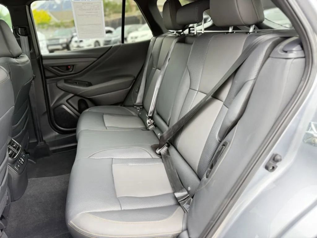 Used 2025 Subaru Outback Wilderness w/ Wilderness Package image 15