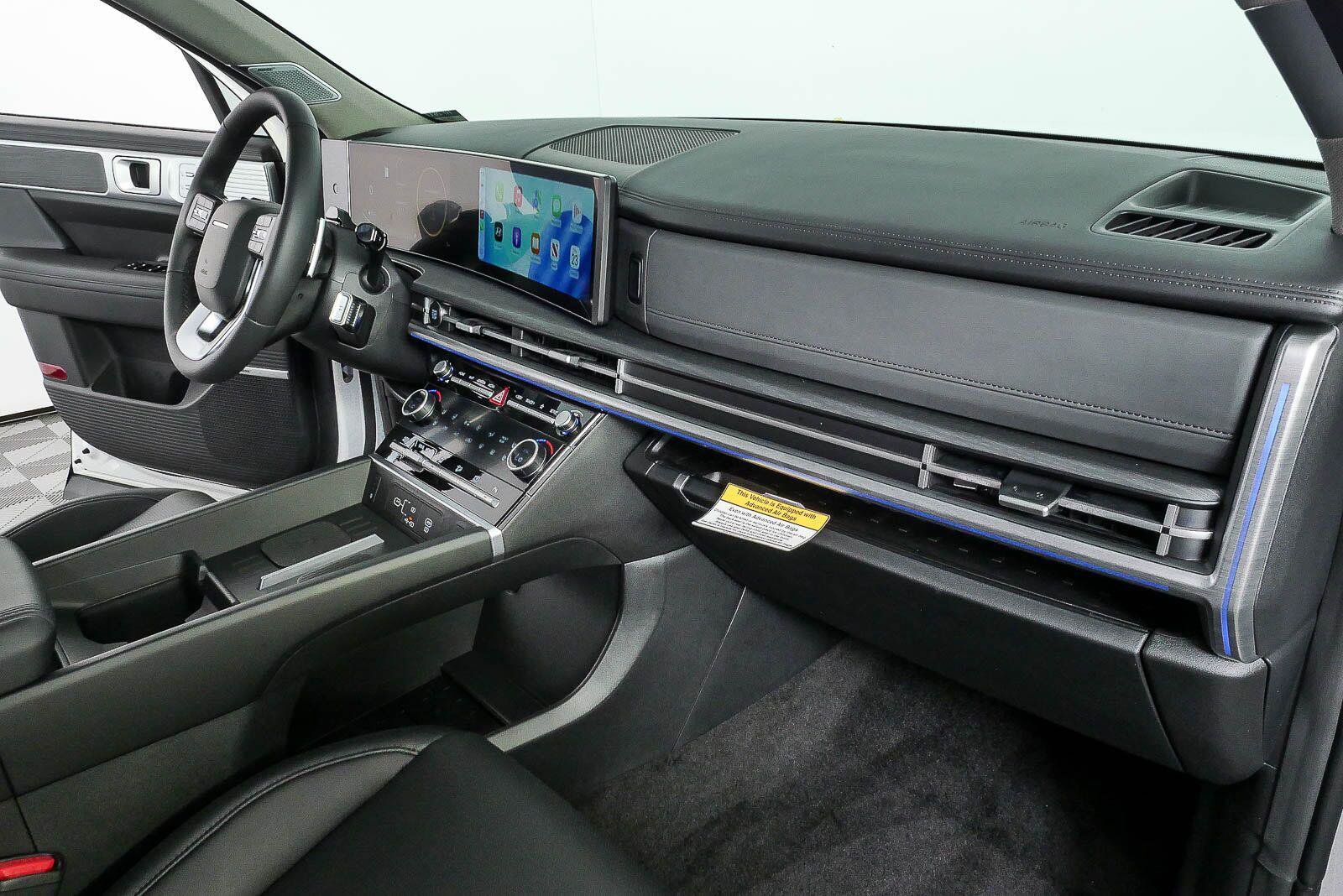 New 2026 Hyundai Santa Fe Limited FWD image 24