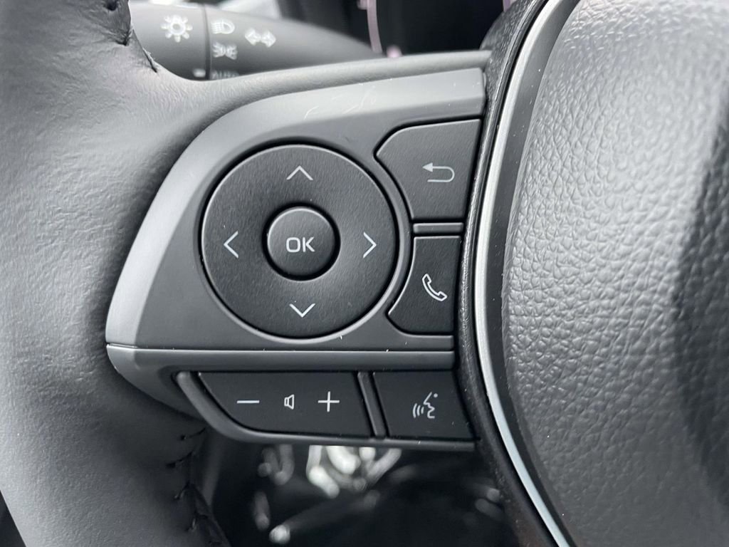 New 2026 Toyota Corolla SE image 32