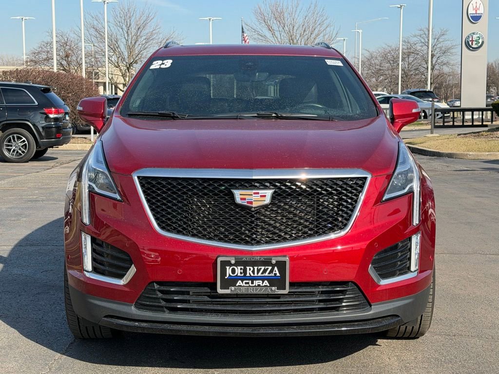 Used 2023 Cadillac XT5 Sportv w/ Technology Package image 2