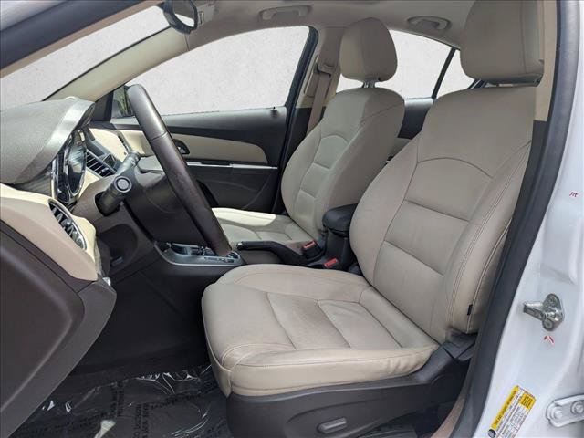 Used 2014 Chevrolet Cruze LTZ w/ Enhanced Safety Package FWD image 17