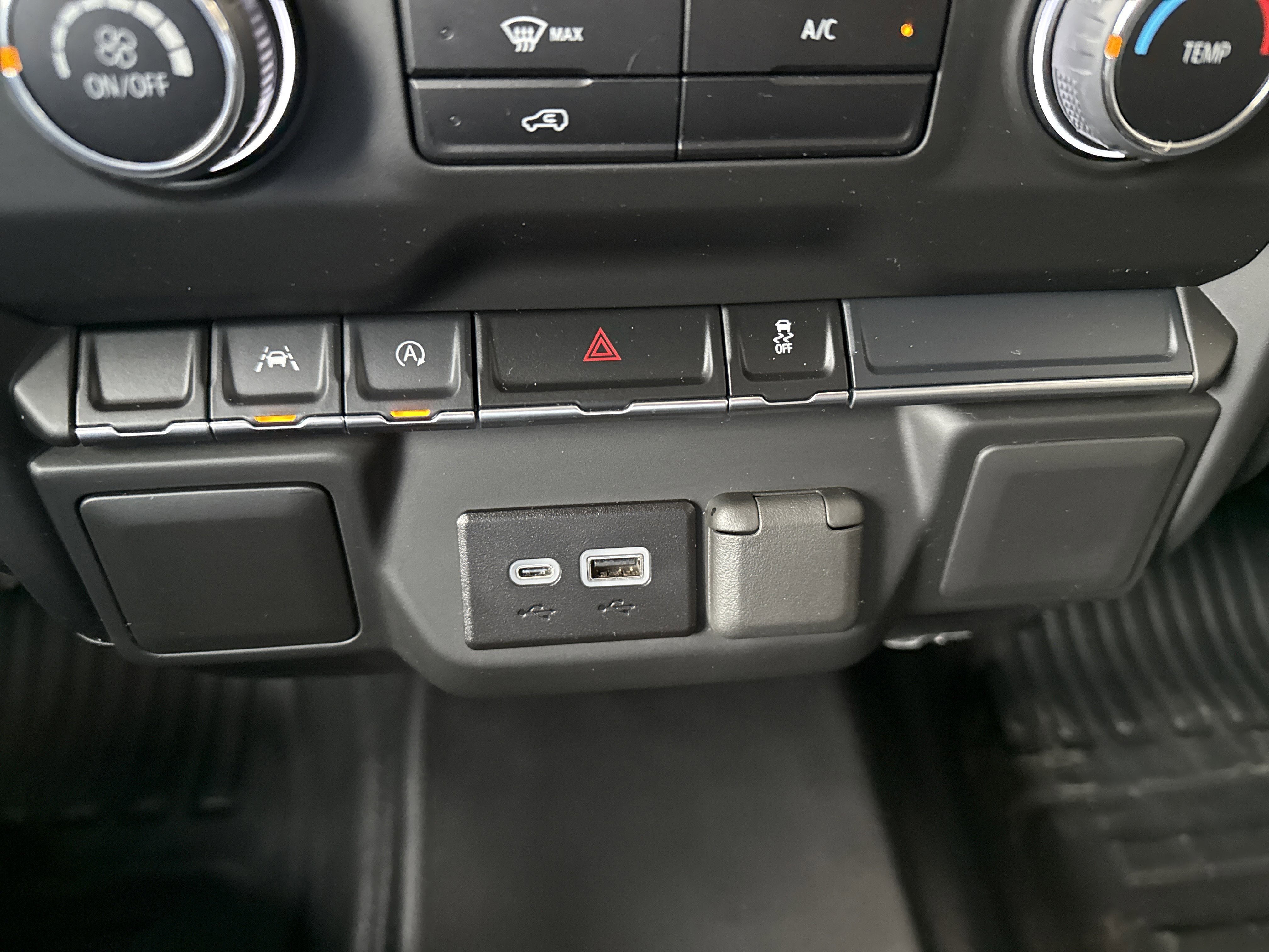 Used 2025 Chevrolet Silverado 1500 W/T w/ Trailering Package image 14