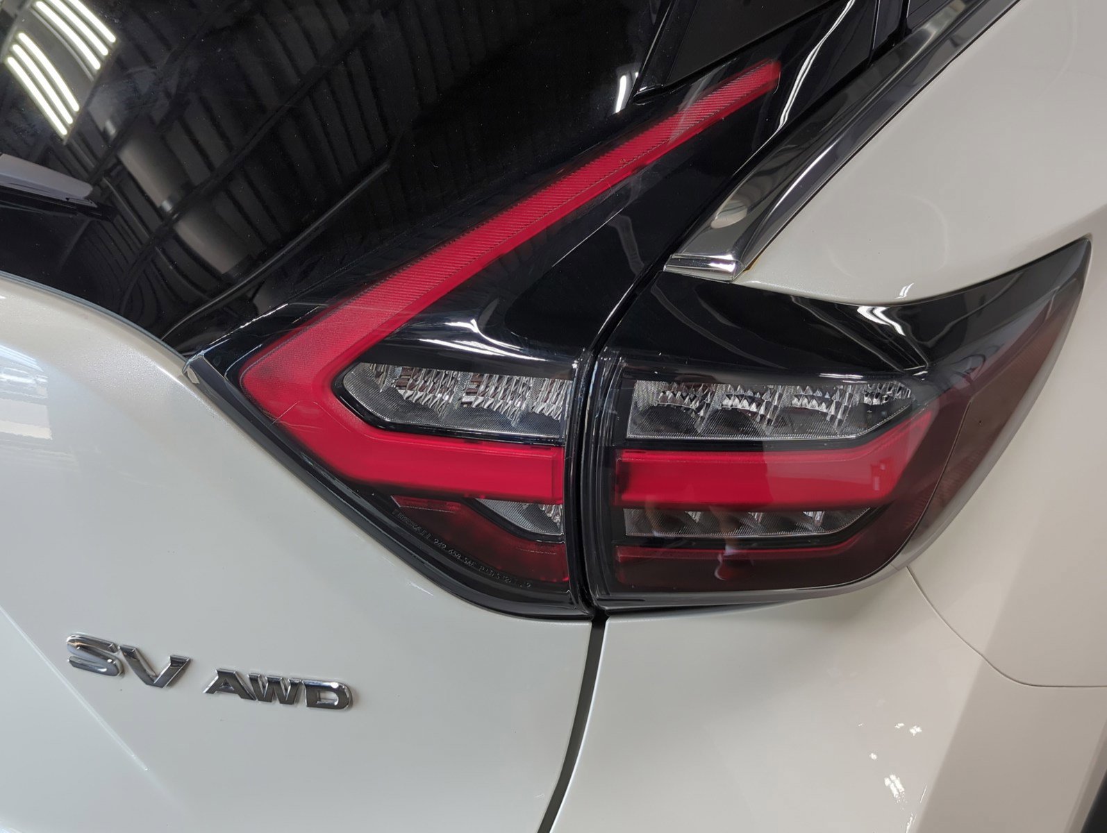 Used 2024 Nissan Murano SV image 17