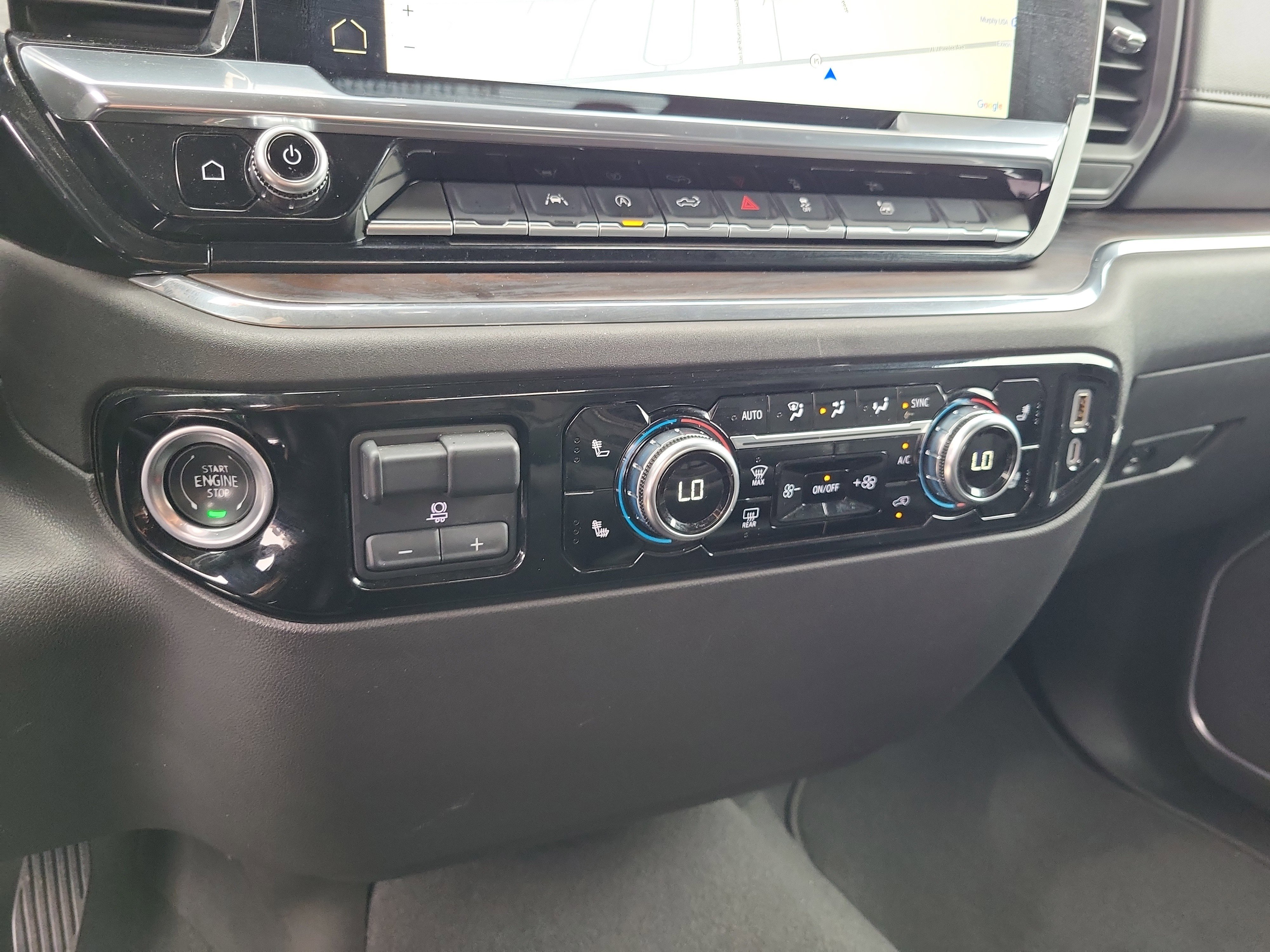 Used 2025 GMC Sierra 1500 SLT image 23