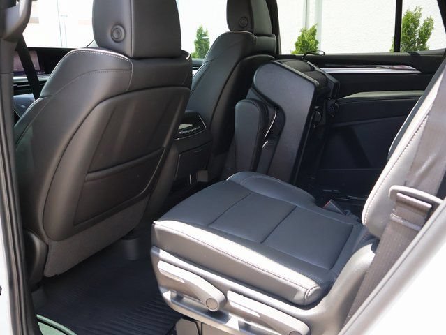 Certified 2026 Cadillac Escalade Sport w/ Touring Package AWD/4WD image 22
