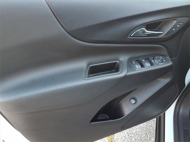 Certified 2024 Chevrolet Equinox LT image 11