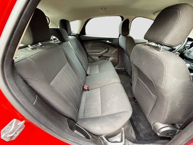 Used 2017 Ford Focus SE image 26