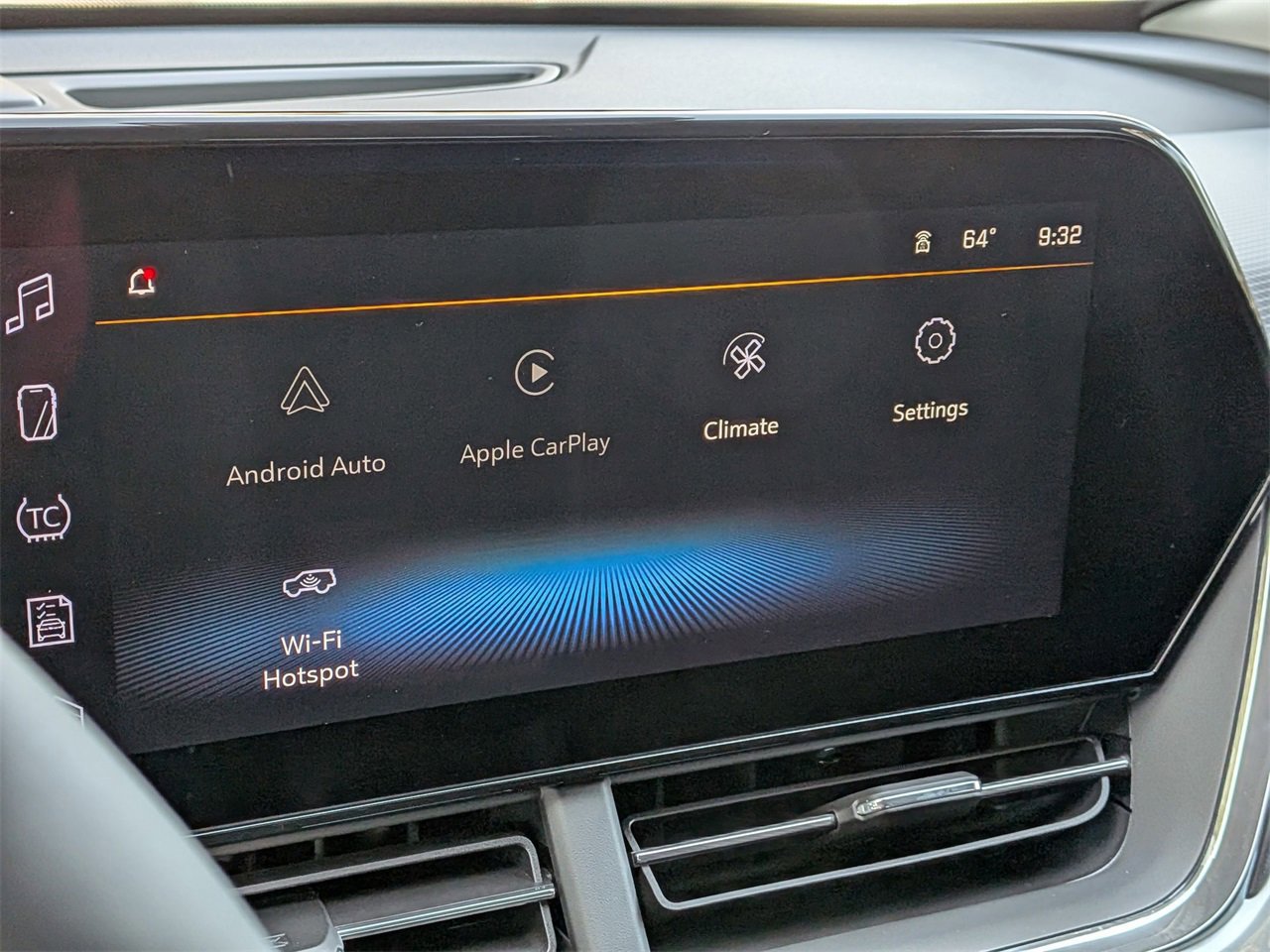 New 2026 Chevrolet Trax LT w/ Driver Confidence Package image 15