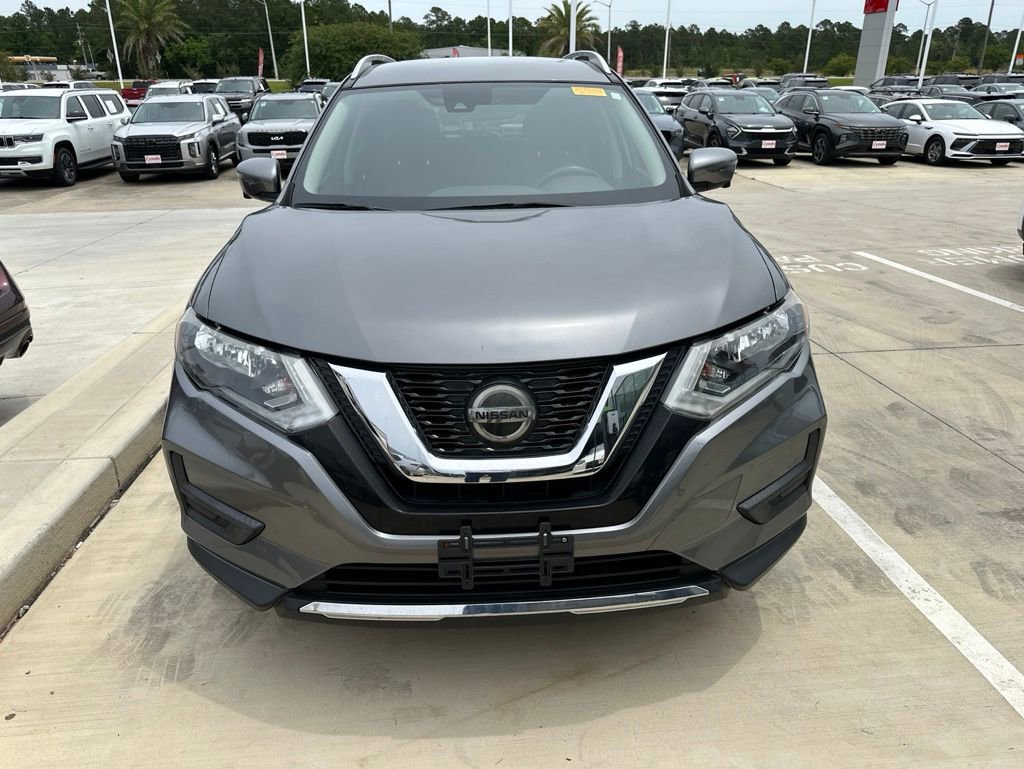 Used 2020 Nissan Rogue SV w/ Premium Package FWD image 9