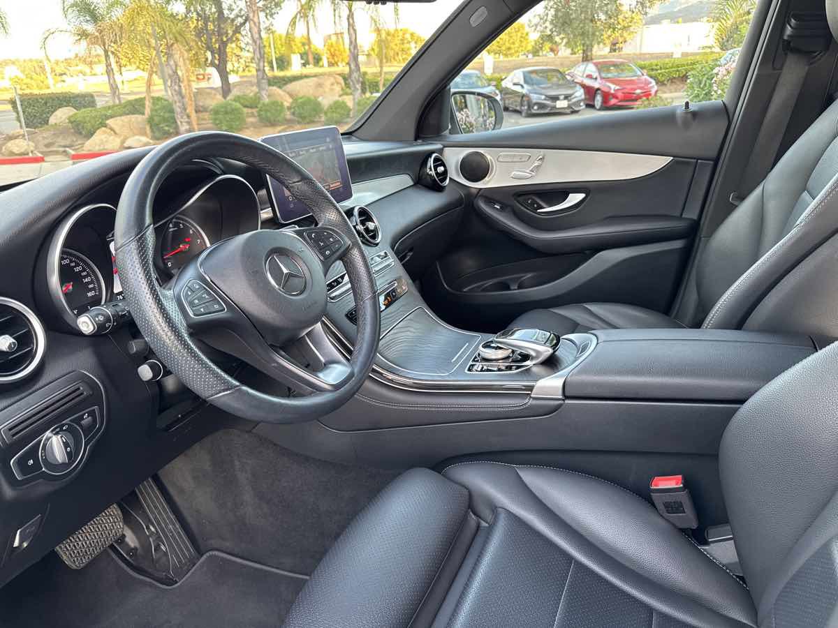 Used 2019 Mercedes-Benz GLC 300 image 20
