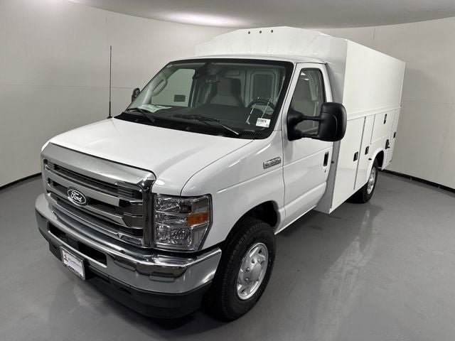 New 2026 Ford E-350 and Econoline 350 Super Duty w/ Power Equipment Group RWD image 23