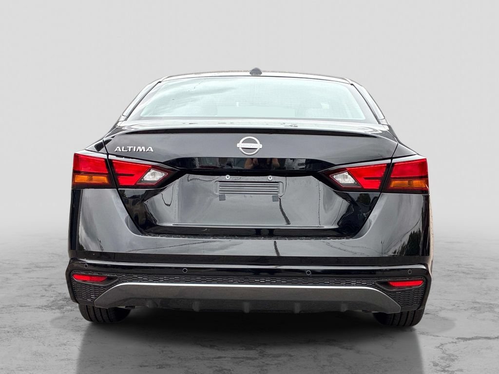 New 2026 Nissan Altima 2.5 SV FWD image 3
