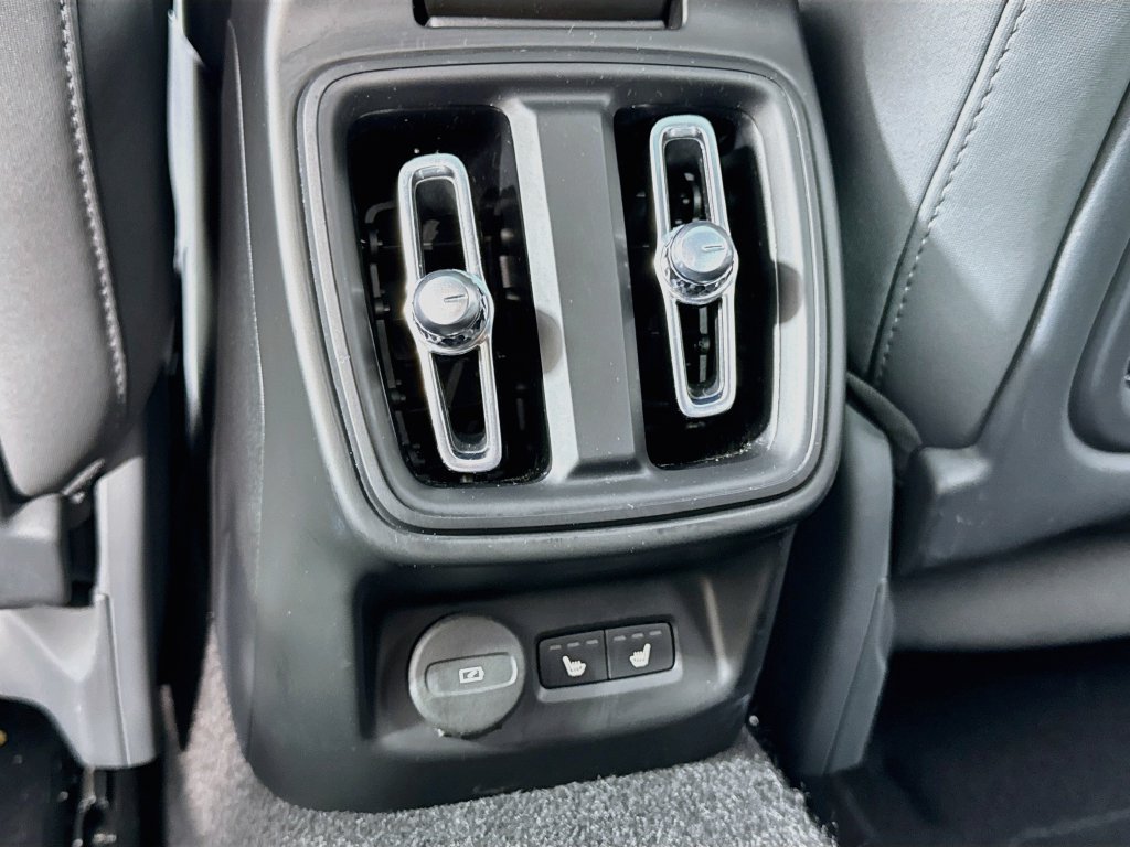 Used 2024 Polestar Polestar 2 AWD/4WD image 22